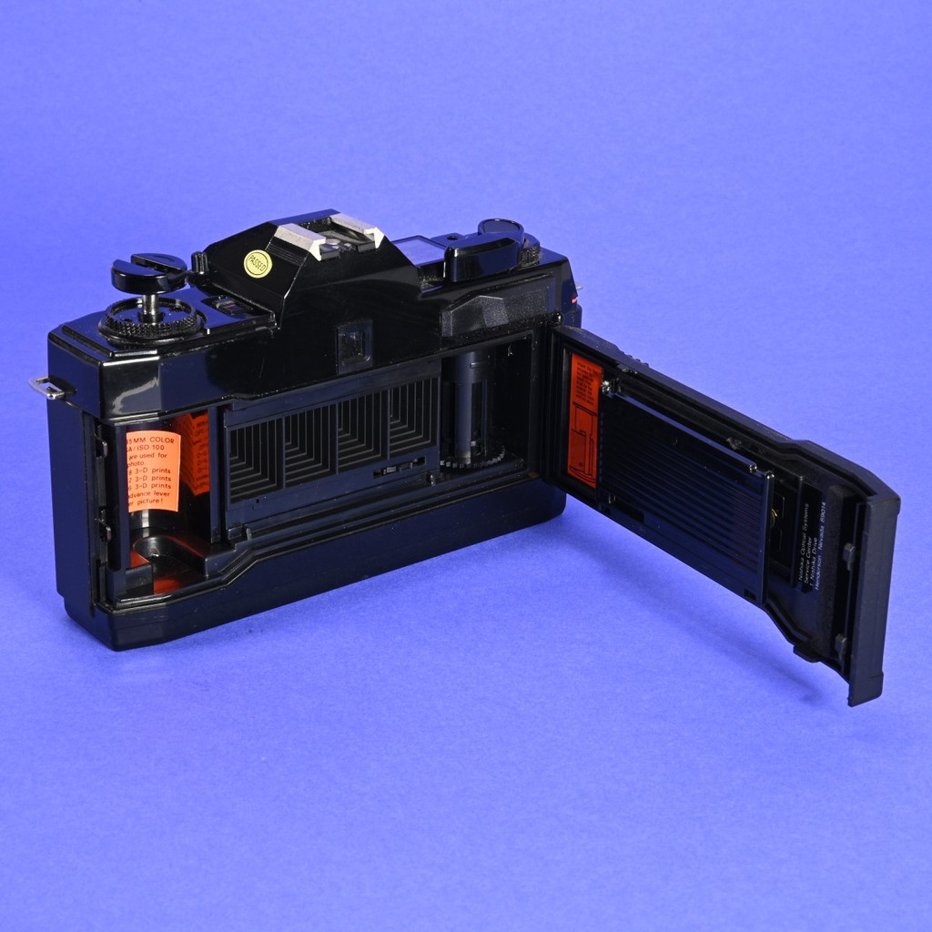 Nishika N8000 3-D Quadrascopic 35mm Film Camera | Blue Moon Camera