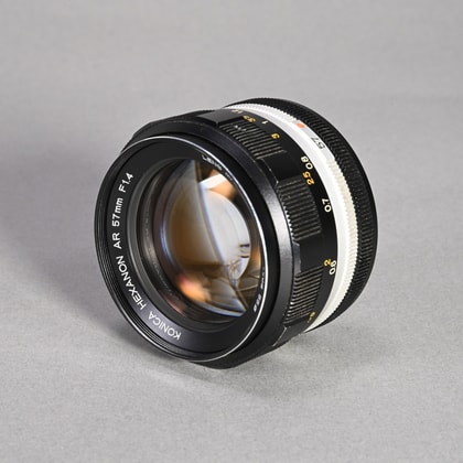 Voigtlander Collinear f7.7 Series III No. 4 Brass Lens | Blue Moon