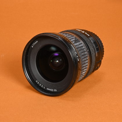 Canon EF-S 24mm f/2.8 STM Pancake Lens | Blue Moon Camera