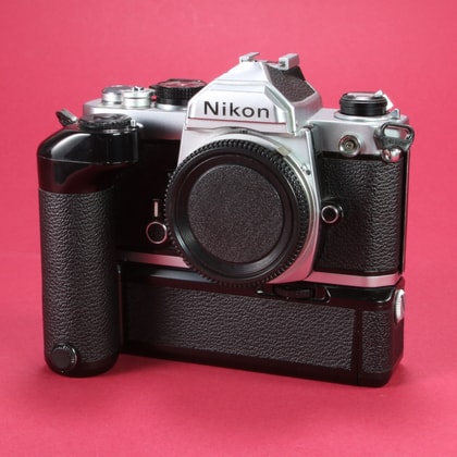 Nikon 300mm f4.5 Nikkor *ED AIS Lens | Blue Moon Camera