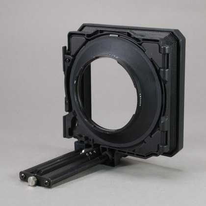 B+W KSM Circular Polarizing Filter - Bay 60 for Hasselblad V