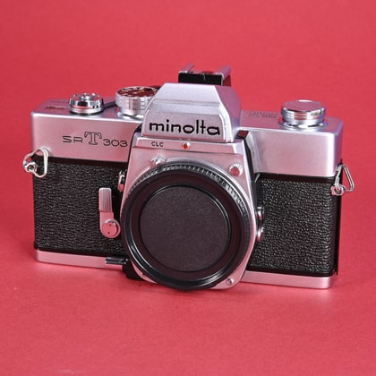 Minolta Auto Winder D | Blue Moon Camera