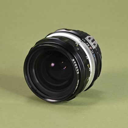 Nikon 200mm f4 Nikkor AI Lens | Blue Moon Camera