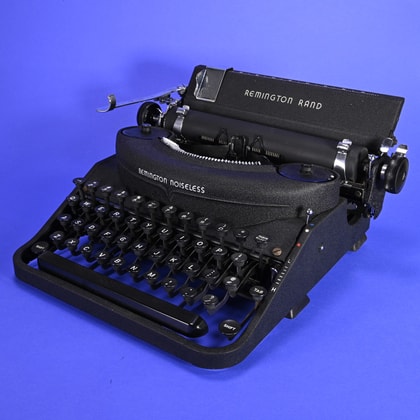 Remington Noiseless Model Seven Typewriter - Refurbished | Blue
