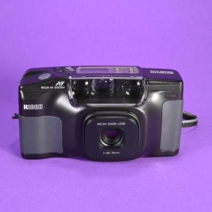 Pentax IQZoom 95S Camera | Blue Moon Camera