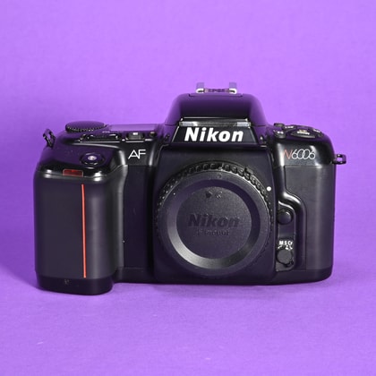 Nikon DW-21 6x High Magnification Finder for Nikon F4 | Blue Moon