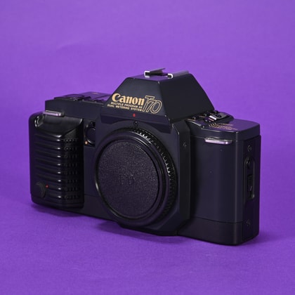 Used Canon 28mm f2 FD SSC: Wide-Angle Prime Lens for Manual Focus
