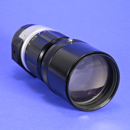 Nikon 200mm f4 Nikkor AI Lens | Blue Moon Camera
