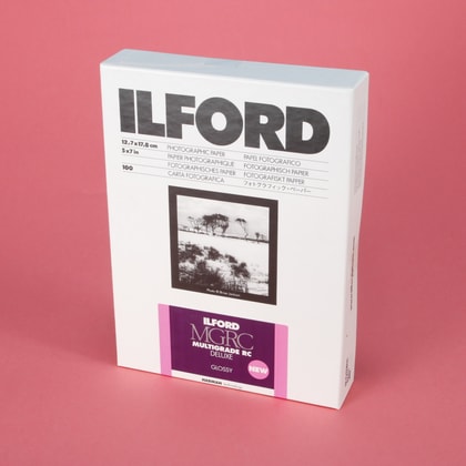 Ilford MGFB Multigrade FB Classic Glossy 5x7 Paper - 100 Sheets