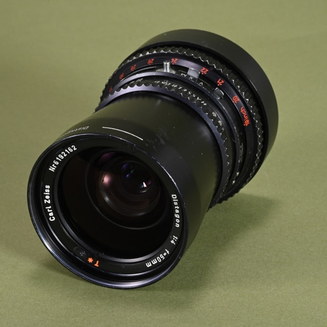 Carl Zeiss 50mm f4 Distagon T* C Lens for Hasselblad V