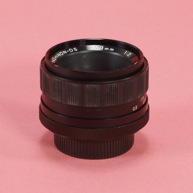 Yashica 50mm f2 Yashinon-DS M42 Lens