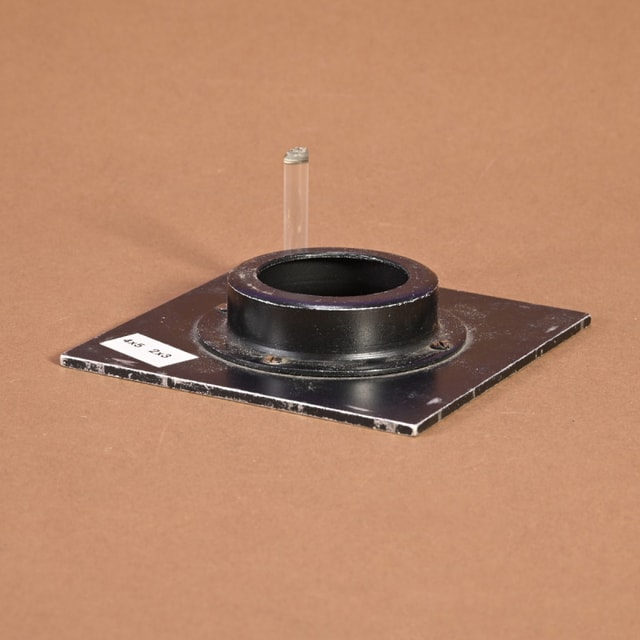 Beseler 4x4in Lens Board (Tophat) for Beseler 23c and 45MX Enlargers - 40mm Opening