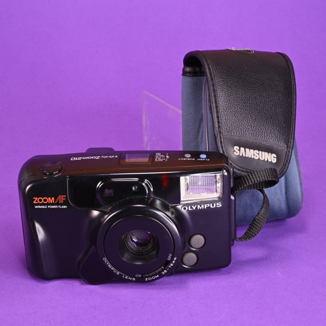 Olympus Infinity Zoom 210 Camera