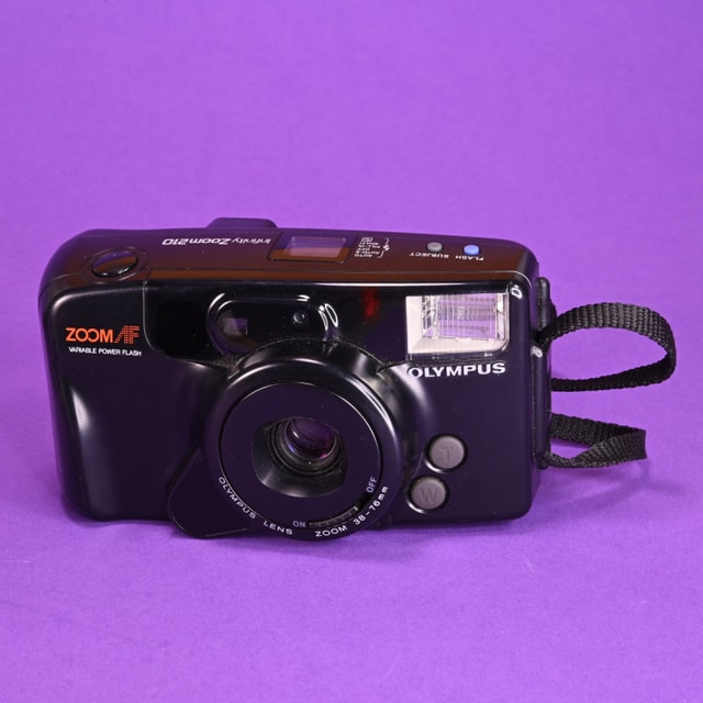 Olympus Infinity Zoom 210 Camera