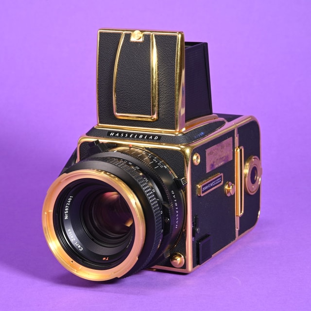Hasselblad 2000 FC/M Camera Kit - 1985 Anniversary Edition