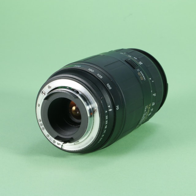 Tamron 70-300mm f4-5.6 LD Tele-Macro 1:2 Lens for Pentax PK-AF