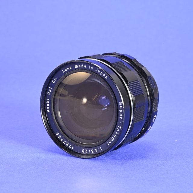 Pentax 28mm f3.5 Super-Takumar Lens for M42 (Early "Fat" Version)