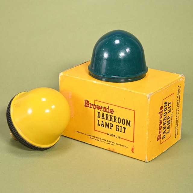 Kodak Brownie Darkroom Lamp Kit - Model B