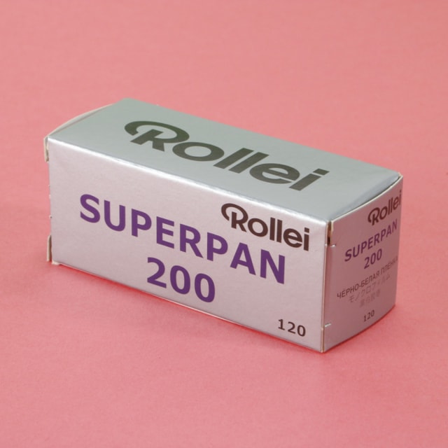 Rollei Superpan 200 ISO Film - 120