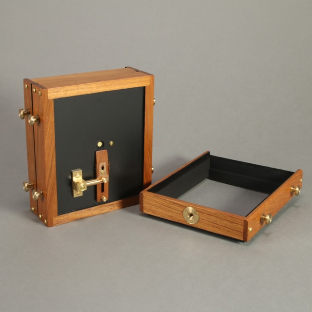Zero Image 75D Deluxe 4x5 Pinhole Camera - Back To Nature