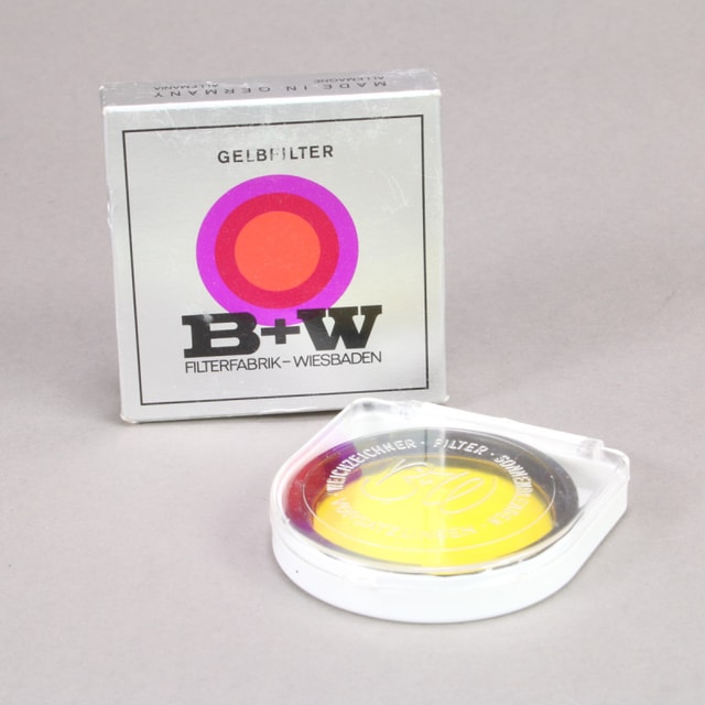 B+W Yellow (K2) Filter - Bay 50 for Zeiss Ikon Icarex