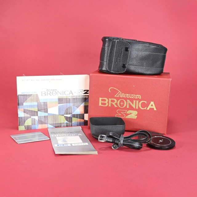 Bronica S2 Original Accessory Kit - Case, Box, Manual