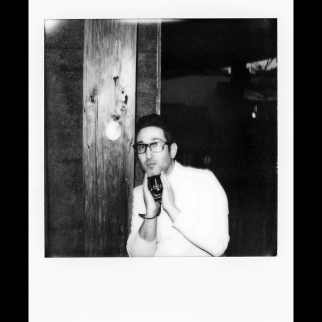 Polaroid B&W SX-70 Film - 8 Instant Photos