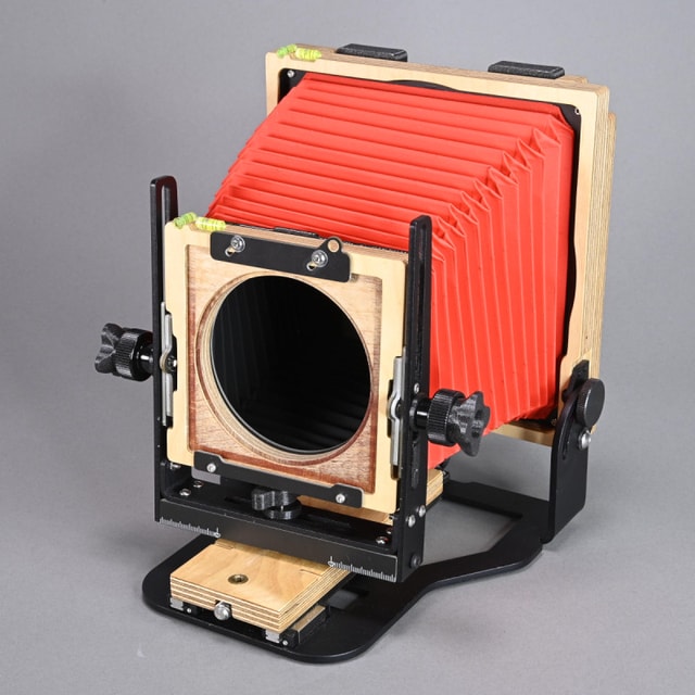 Intrepid 4x5 Camera - Standard Edition