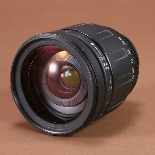 Tamron 28-200mm f3.8-5.6 AF Aspherical LD Lens for Nikon AF