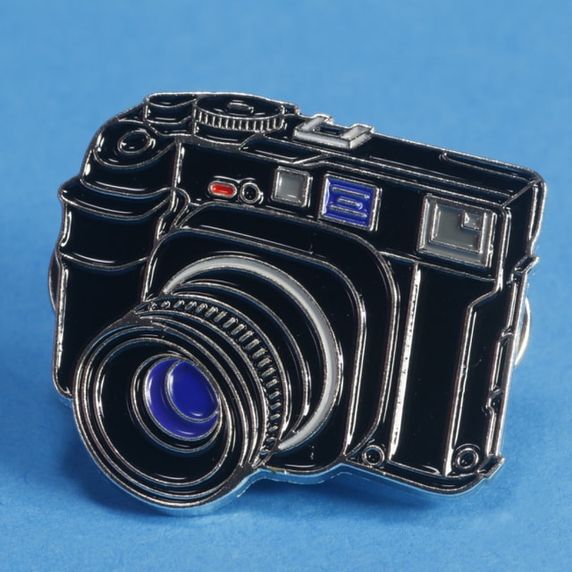 Mamiya 7 Camera Enamel Pin