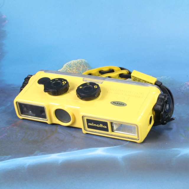 Minolta Weathermatic A Camera