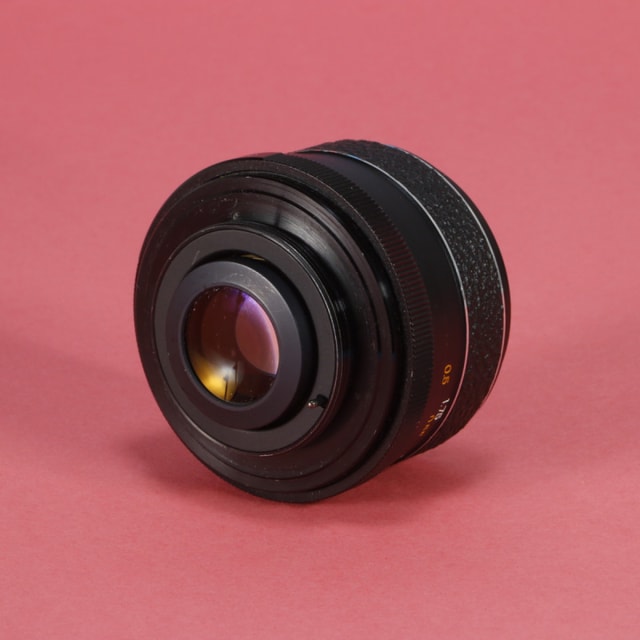 Chinon 50mm f2 Lens - M42 Mount