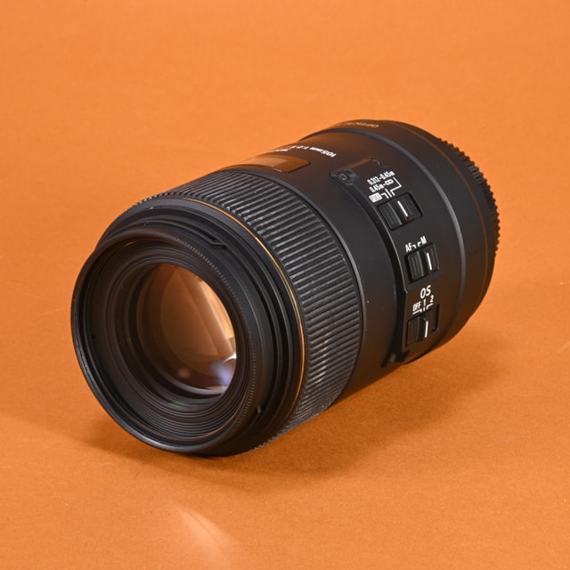 Sigma 105mm f2.8 DG Macro HSM EX Lens for Nikon AF-G