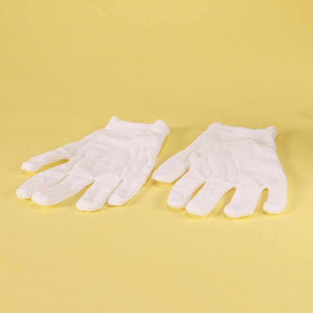White Cotton Lint-less Linen Gloves (1 pair)