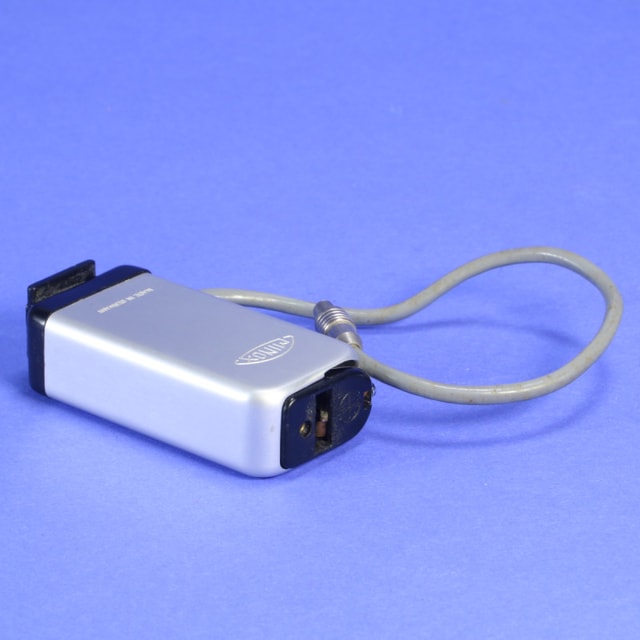 Minox B-C Flash Gun (Model U)