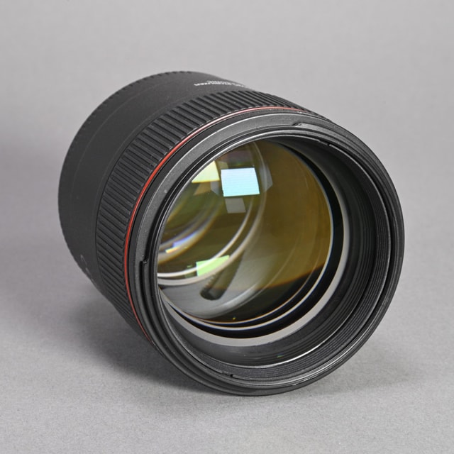 Canon 85mm f1.4 L IS USM Lens for Canon EF