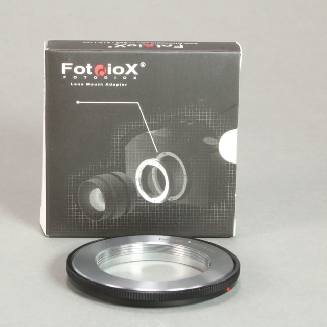 Fotodiox Lens Mount adapter - M42 to Canon FD