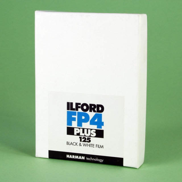 Ilford FP4 Plus 3.25 x 4.25in Film - 25 Sheets