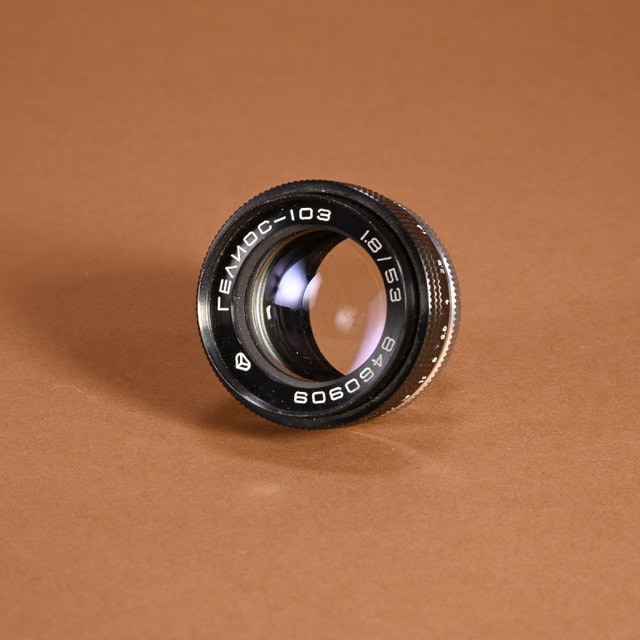 Zavod Arsenal 53mm f1.8 Helios-103 Lens for Contax RF