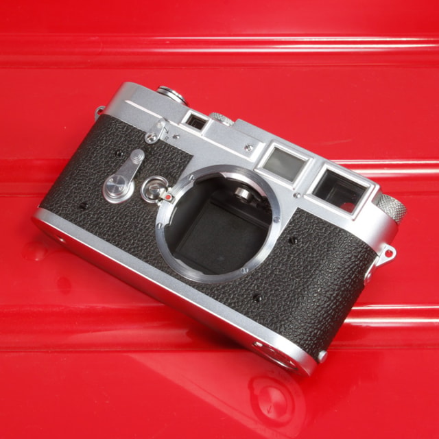 Leica M3 Dual Stroke "One Corner" Camera - #700114