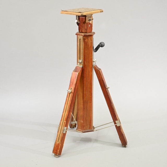 Folding Studio Wooden Tripod Stand