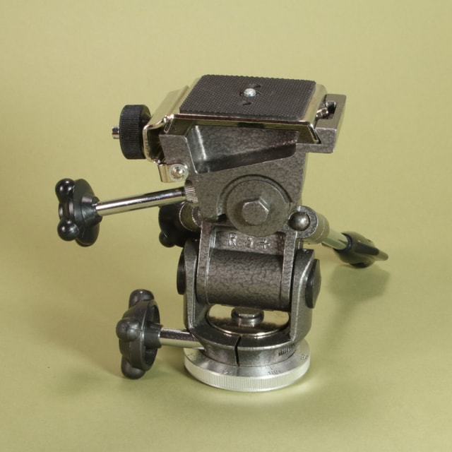 Gitzo R No. 3+ Tripod Head