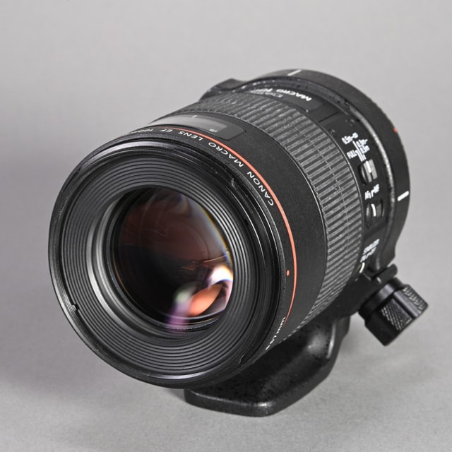 Canon 100mm f2.8 L IS USM Macro Lens for EF
