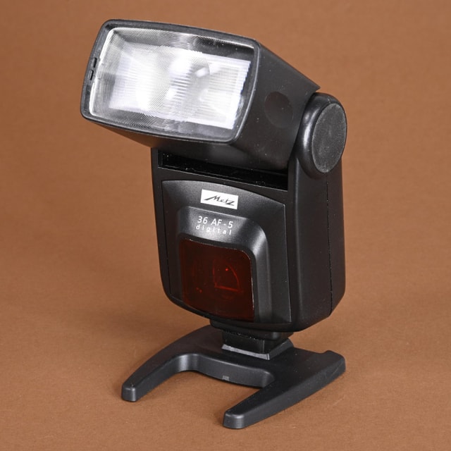 Metz Mecablitz 36 AF-5 Digital Electronic Flash for Olympus/Panasonic Four-Thirds