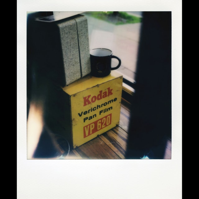Polaroid Color i-Type Film - 8 Instant Photos
