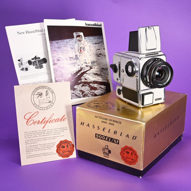 Hasselblad 500 EL/M (1962-1982 "20 Years in Space" Special Edition) Camera - No.0111
