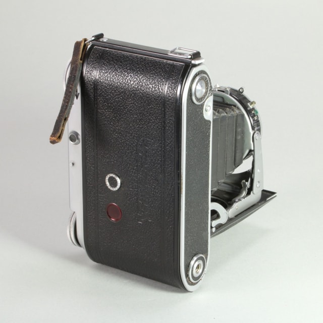 Voigtlander Bessa II Camera with 105mm f4.5 APO-Lanthar lens