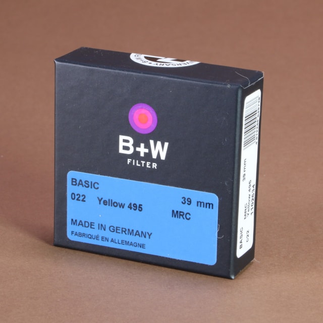 B+W Yellow 022/495 MRC Basic Filter - 39mm