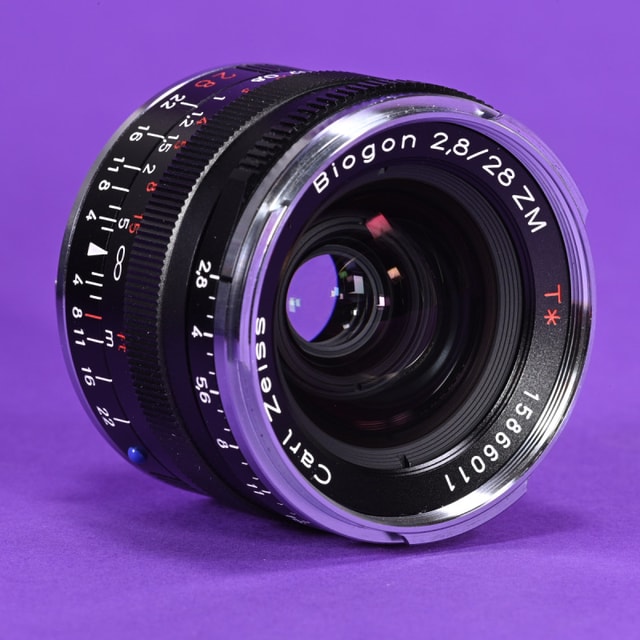 Carl Zeiss 28mm f2.8 Biogon ZM T* Lens for Leica M