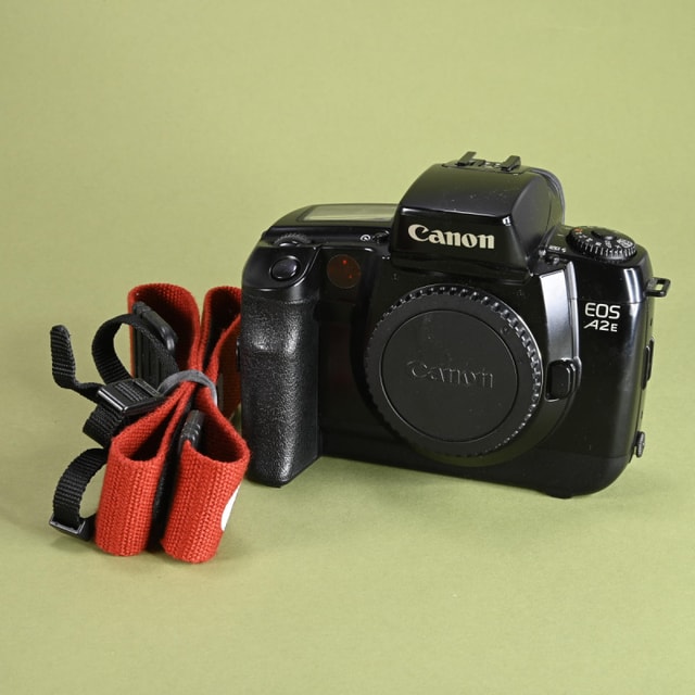Canon EOS A2E Camera